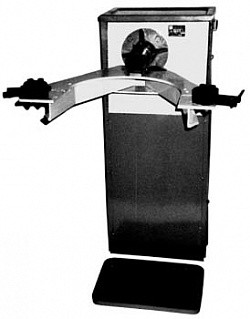 Стенд Р-640 для разборки и сборки редукторов задних мостов автомобилей ЗиЛ и КамАЗ